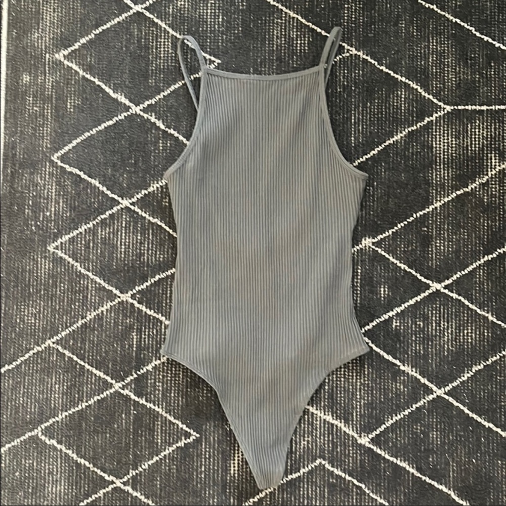 Aritzia bodysuit